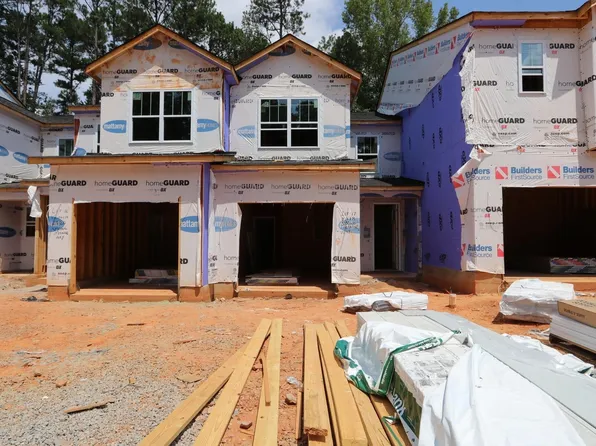 2918 Spring Manor Way, Garner, NC 27529