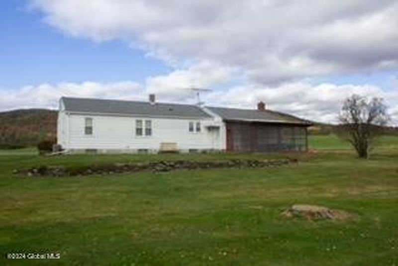 5th image of 184 County Route 68