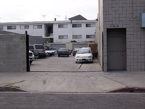 2nd image of 160 E Tamarack Ave
