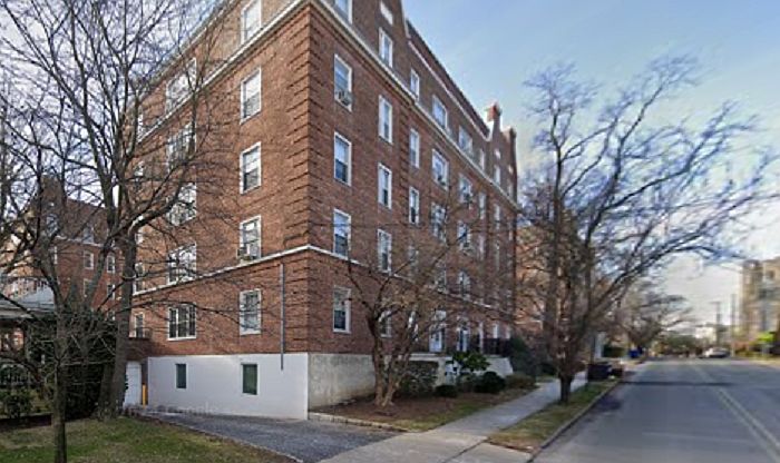 2nd image of 2 Midland Gardens Kraft Ave #4B