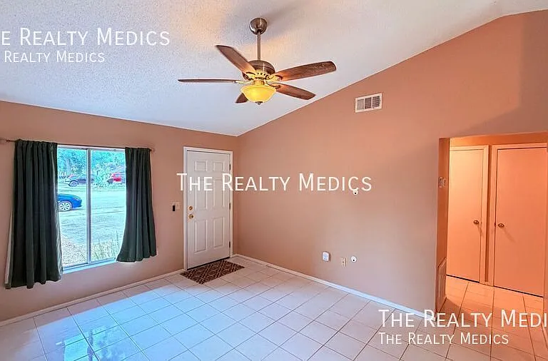 12209 Coral Reef Dr — Photo 13