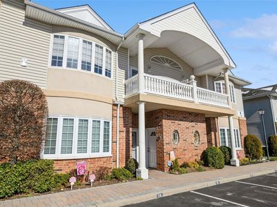 14 Sarah #14, Amityville, NY, 11701