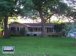 400 Shady Ln, Shorewood, IL