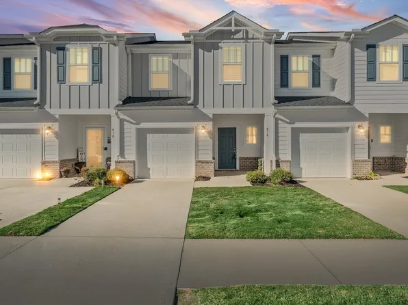 814 Thread Way, Greer, SC 29651