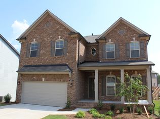 4025 Raccoon Ln, Cumming, GA 30028