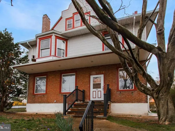 108 E Township Line Rd, Havertown, PA 19083