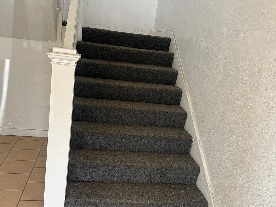Stairs leading up to apartment