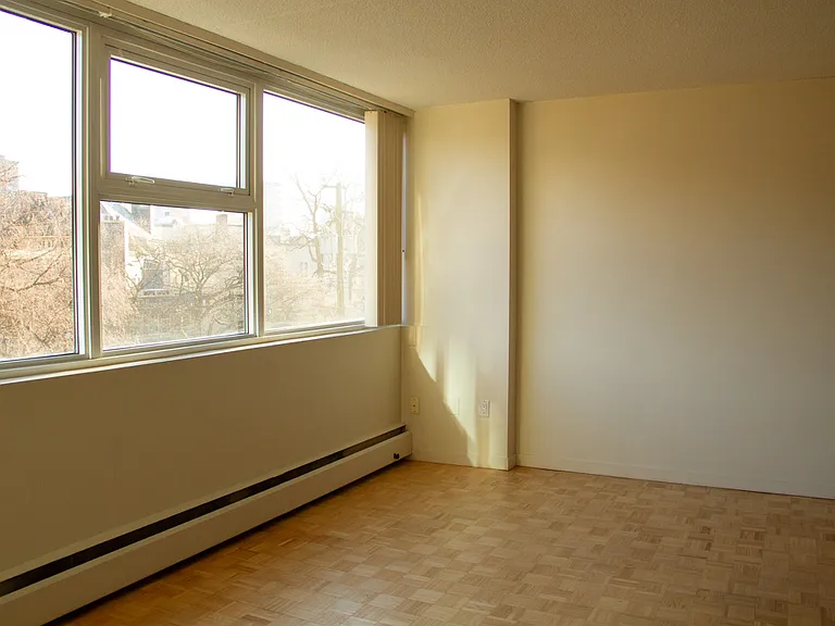 1225 Cardero St — Photo 39