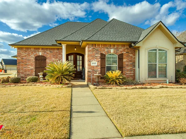1115 Creole Dr, Bossier City, LA 71111