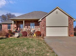624 W Anderson Ave, Andale, KS 67001
