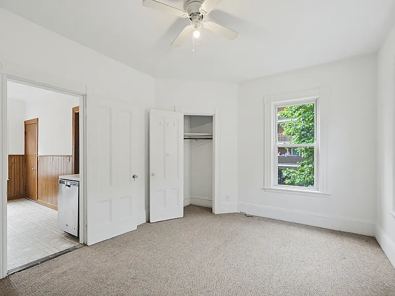 32 Stone Ave #32 — Photo 16