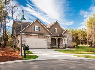 628 Meadow Lake Dr, Freeport, FL 32439