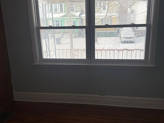 5th image of 101 Domedion Ave #2