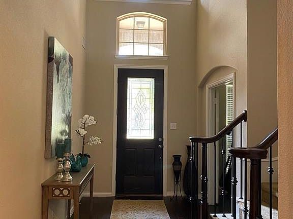 2nd image of 10220 Matador Dr