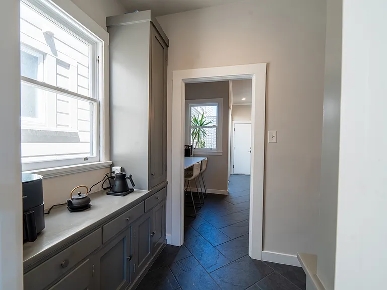 150 Palm Ave — Photo 14