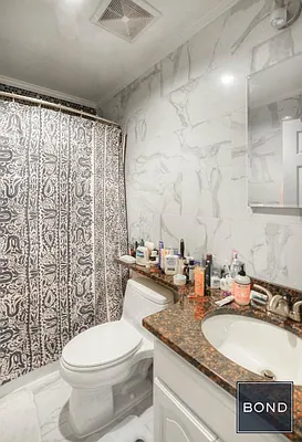 Rented by Bond New York | media 4