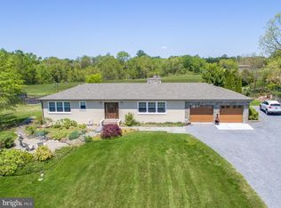 50 E Bay Front Rd, Deale, MD 20751