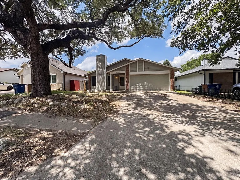13004 Campos Dr — Photo 1