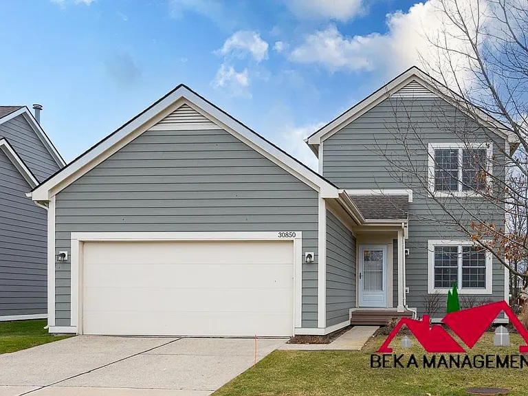 30850 Collingdale Dr — Photo 1