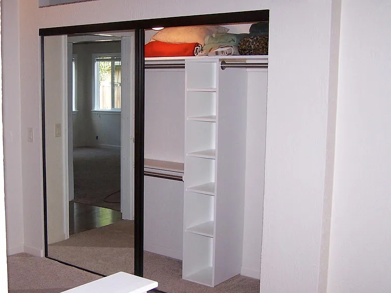707 Crocker Ave — Photo 14