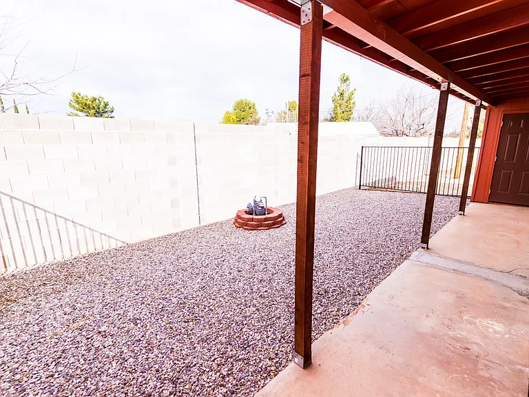 3799 E Foothills Dr — Photo 18
