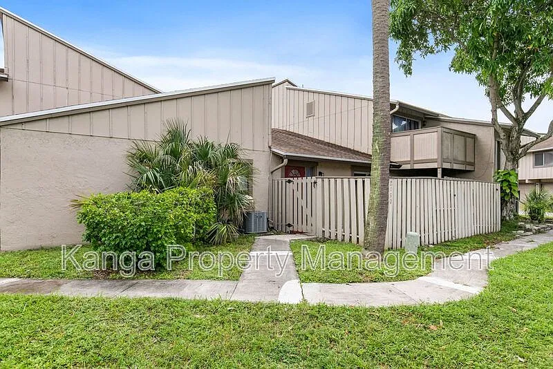 2130 NW 58th Ave #25-C