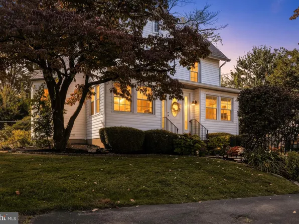 2 E Delaware Ave, Wilmington, DE 19809