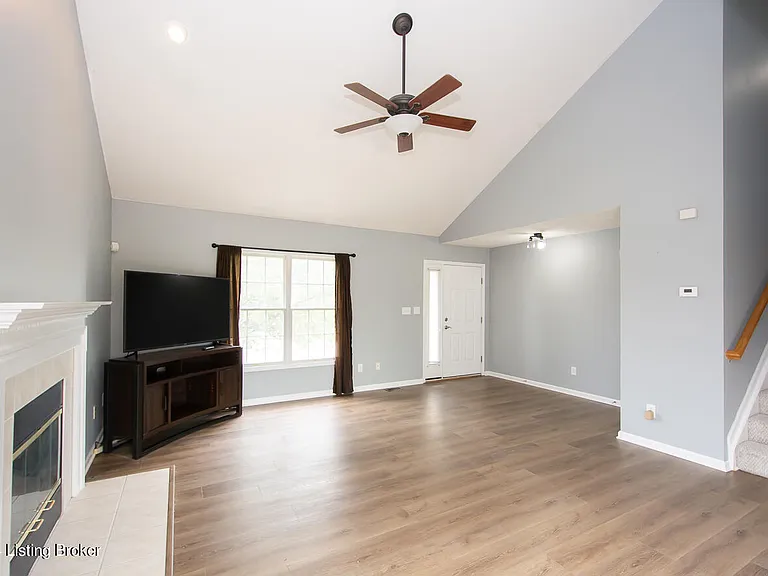 6702 Shallow Rock Dr — Photo 11