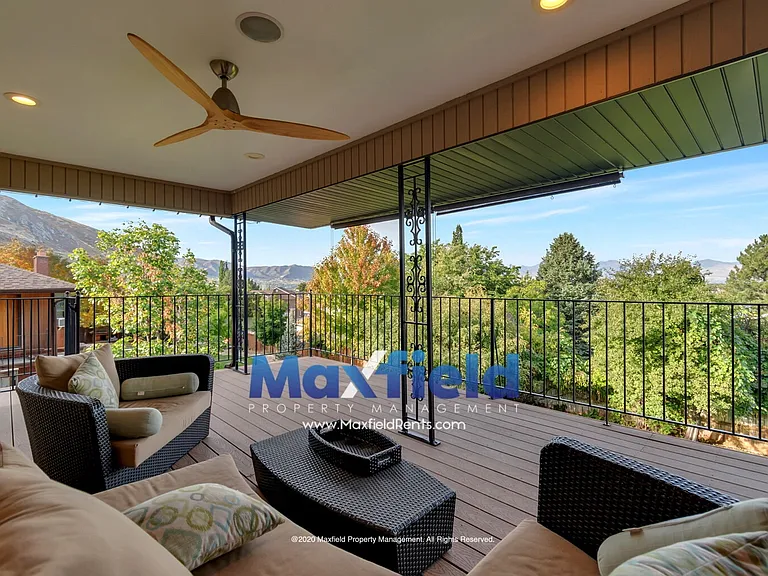 11670 S Hidden Valley Blvd — Photo 9