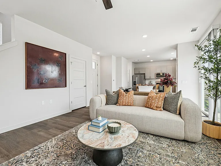 YardHomes Trailside Unit 908 Living Room