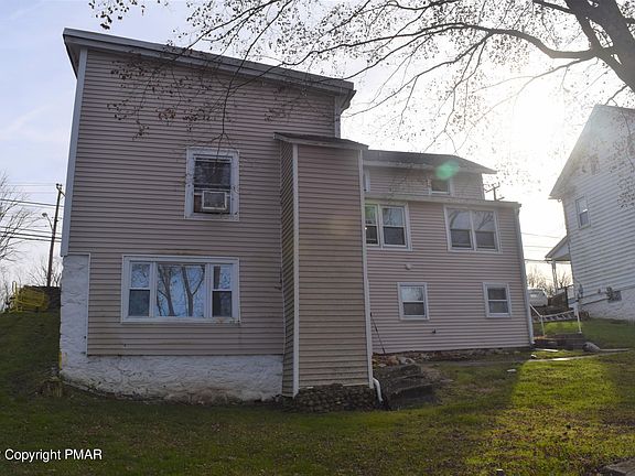 4th image of 2550 N Delaware Dr