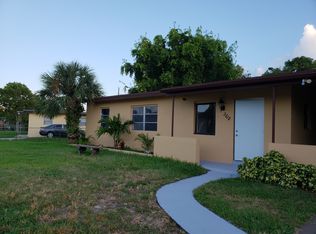 3610 NW 4th St, Lauderhill, FL 33311
