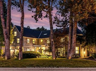 31 Arjay Cres, Toronto, ON M2L 1C6