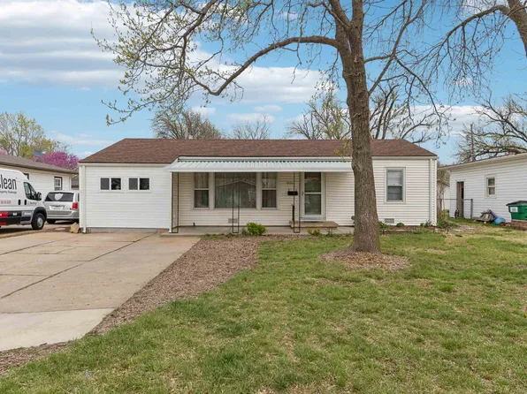 3020 S Vine St, Wichita, KS 67217
