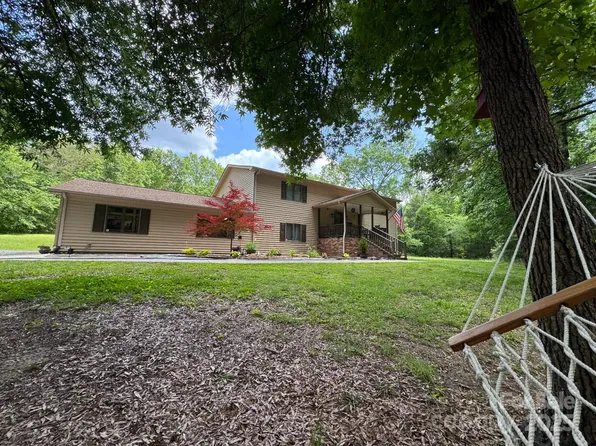 264 Wilson Rd, Gastonia, NC 28056