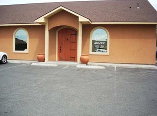 821 W Wine Country Rd, Grandview, WA 98930