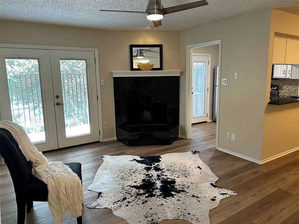 1st image of 333 Melrose Dr APT 4D