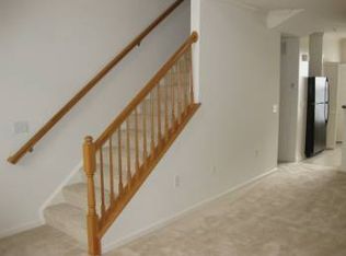 1119 Elmcroft Blvd, Rockville, MD 20850