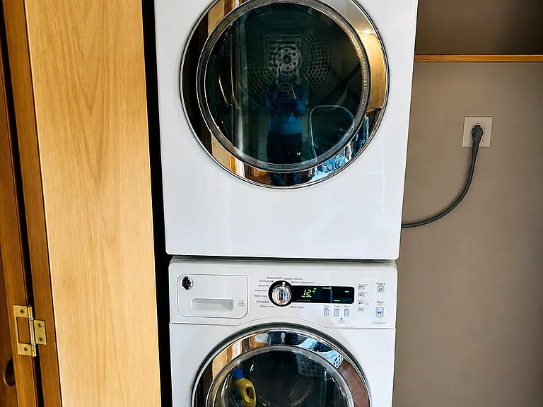 GE Washer/Dryer