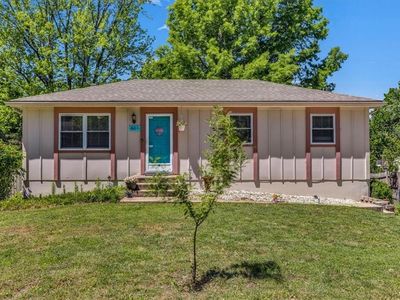 601 NE Sunnybrook Dr, Blue Springs, MO, 64014