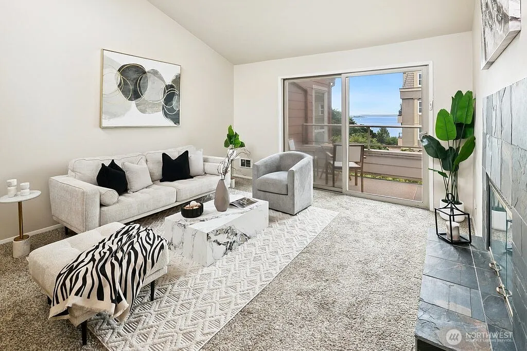 522 W Mercer Place #403 photo 1