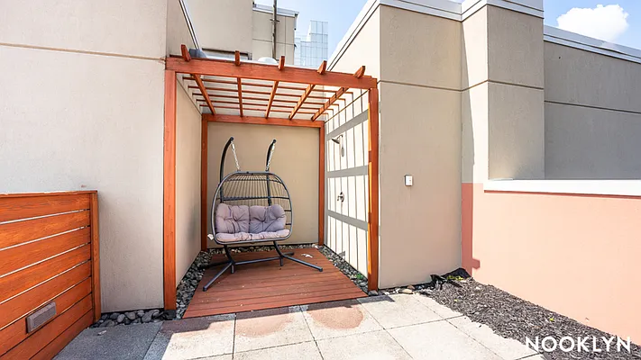 Rented by Nooklyn NYC LLC | media 45