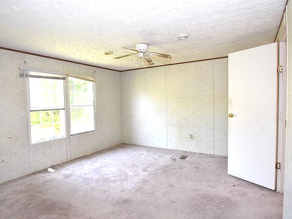 5th image of 1086 McNair Dr