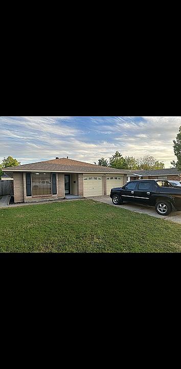 1st image of 5728 NW 46th St