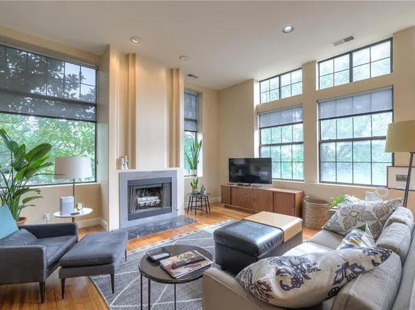 604 Shawnee Rd, Kansas City, KS 66103