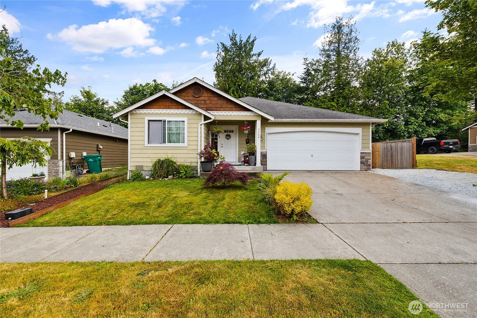 4464 Shantel Street photo 1
