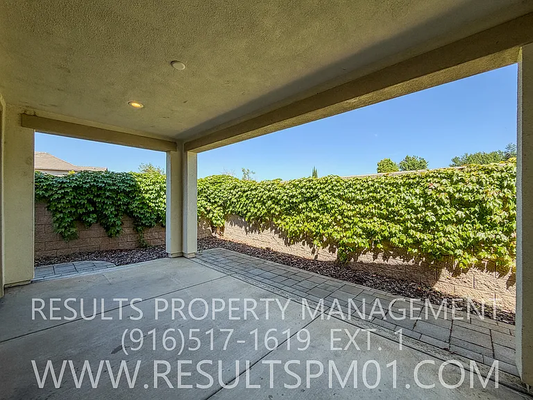 5043 Verona Dr — Photo 39