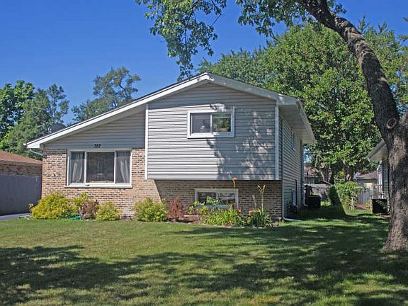 2nd image of 382 N Cedar Ave