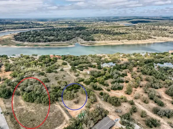 1449 Las Entradas Dr, Spicewood, TX 78669