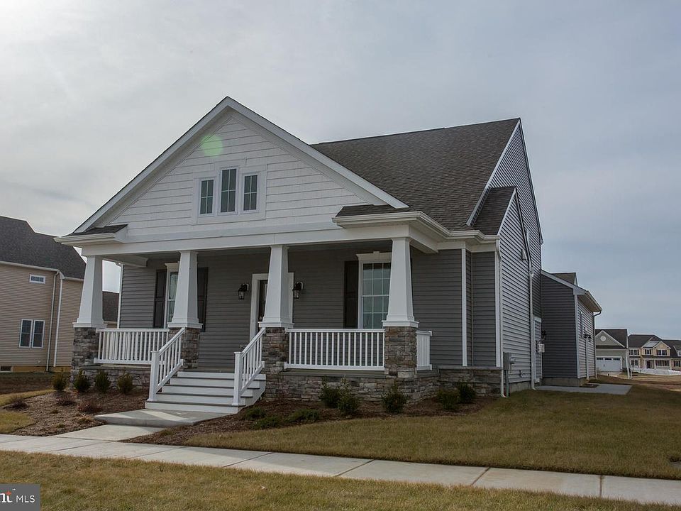 1st image of 783 Idlewyld Dr